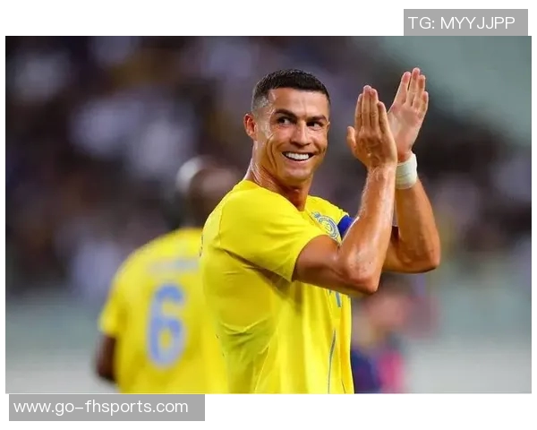 C罗足球先生的辉煌历程与传奇成就探讨